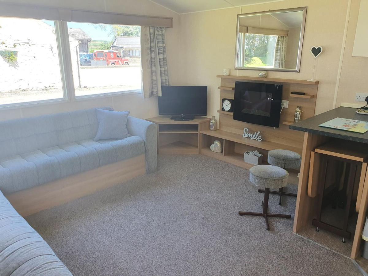 Вілла Blackmoor Farm - Caravan 3 Ludchurch Екстер'єр фото